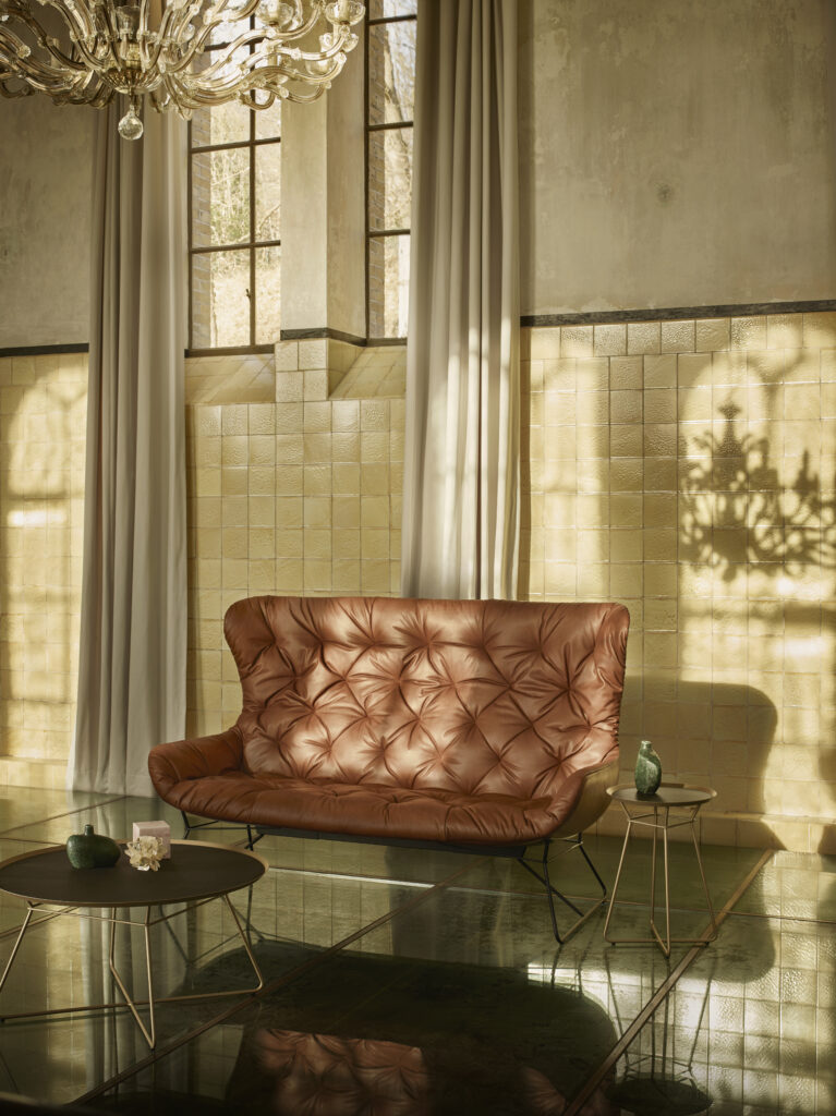 2021_FF_waterworks-hh-leya-wingback-couch_300dpi