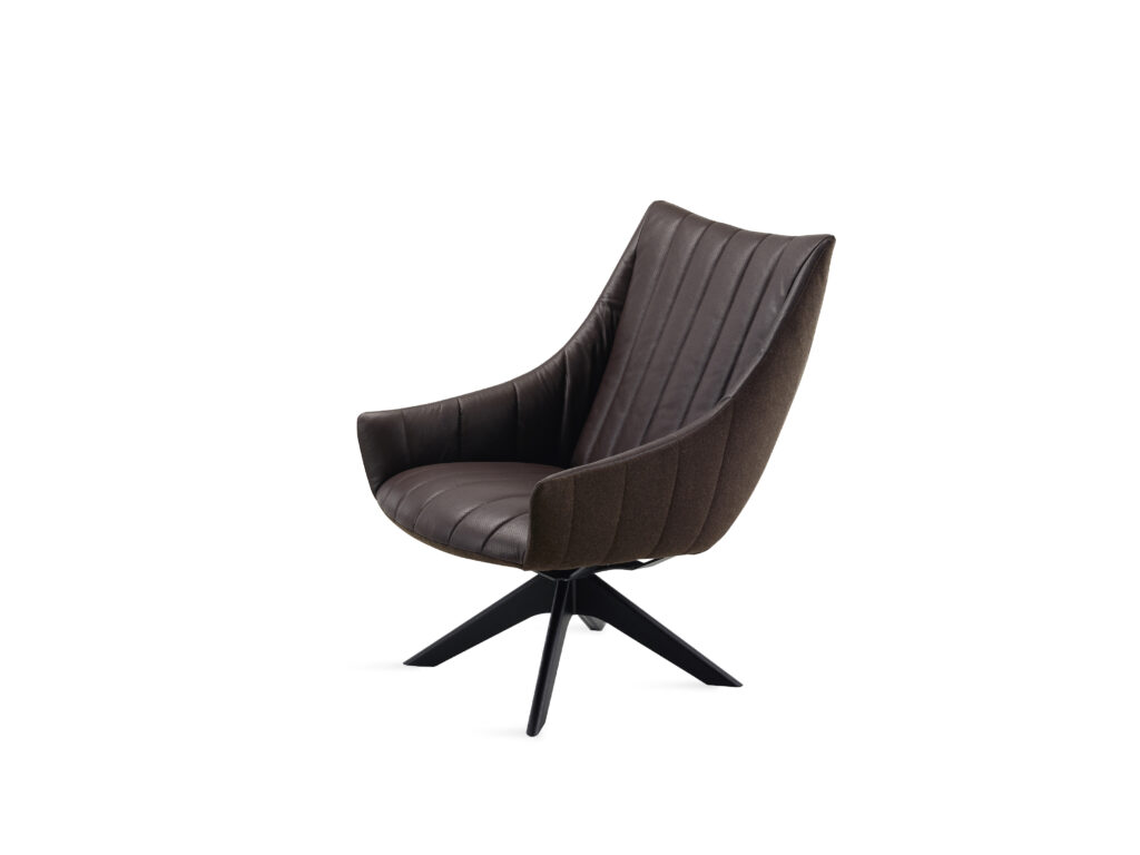 Rubie_Lounge-Chair_3-5_WD002_Opium-Coffee_Bergen-5932_front